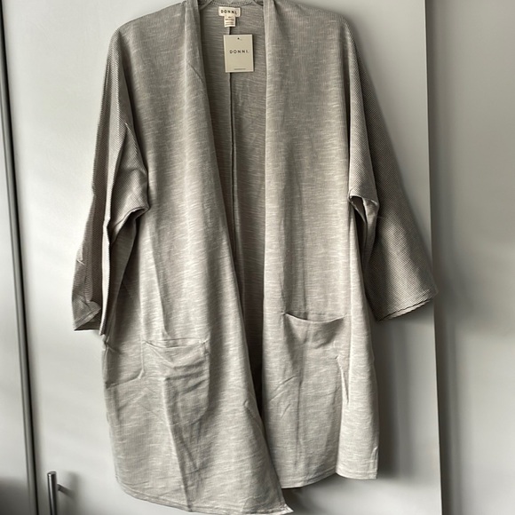 Donni. 3/4 Sleeve Textured Open Front Women's Light Cardigan B9 - Picture 1 of 5